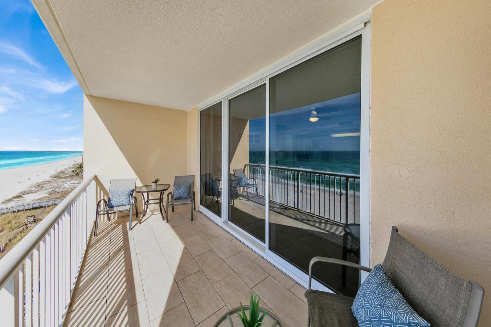 Apartment Beachfront Unit-majestic *