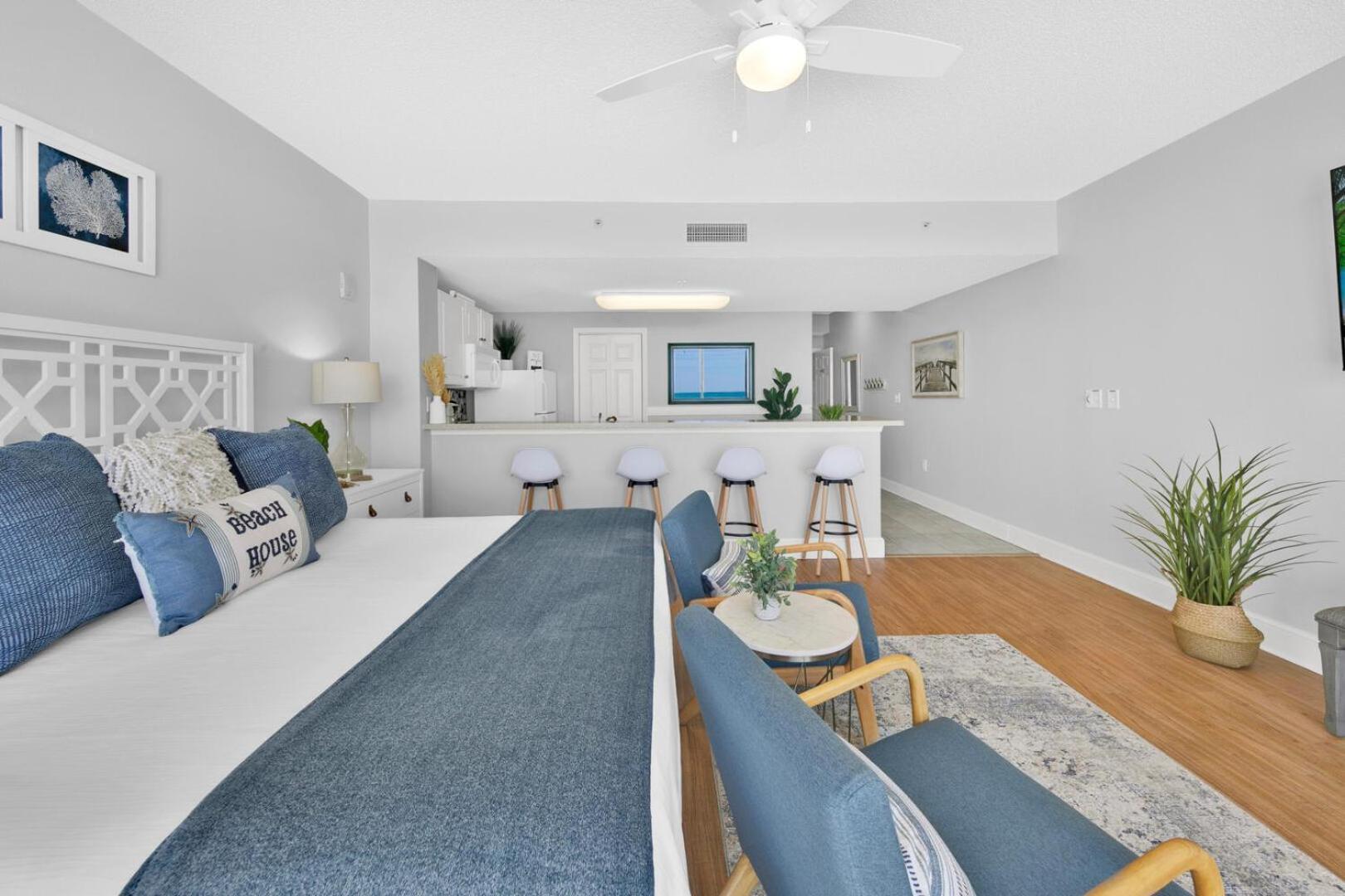Beachfront Unit-majestic * Panama City Beach